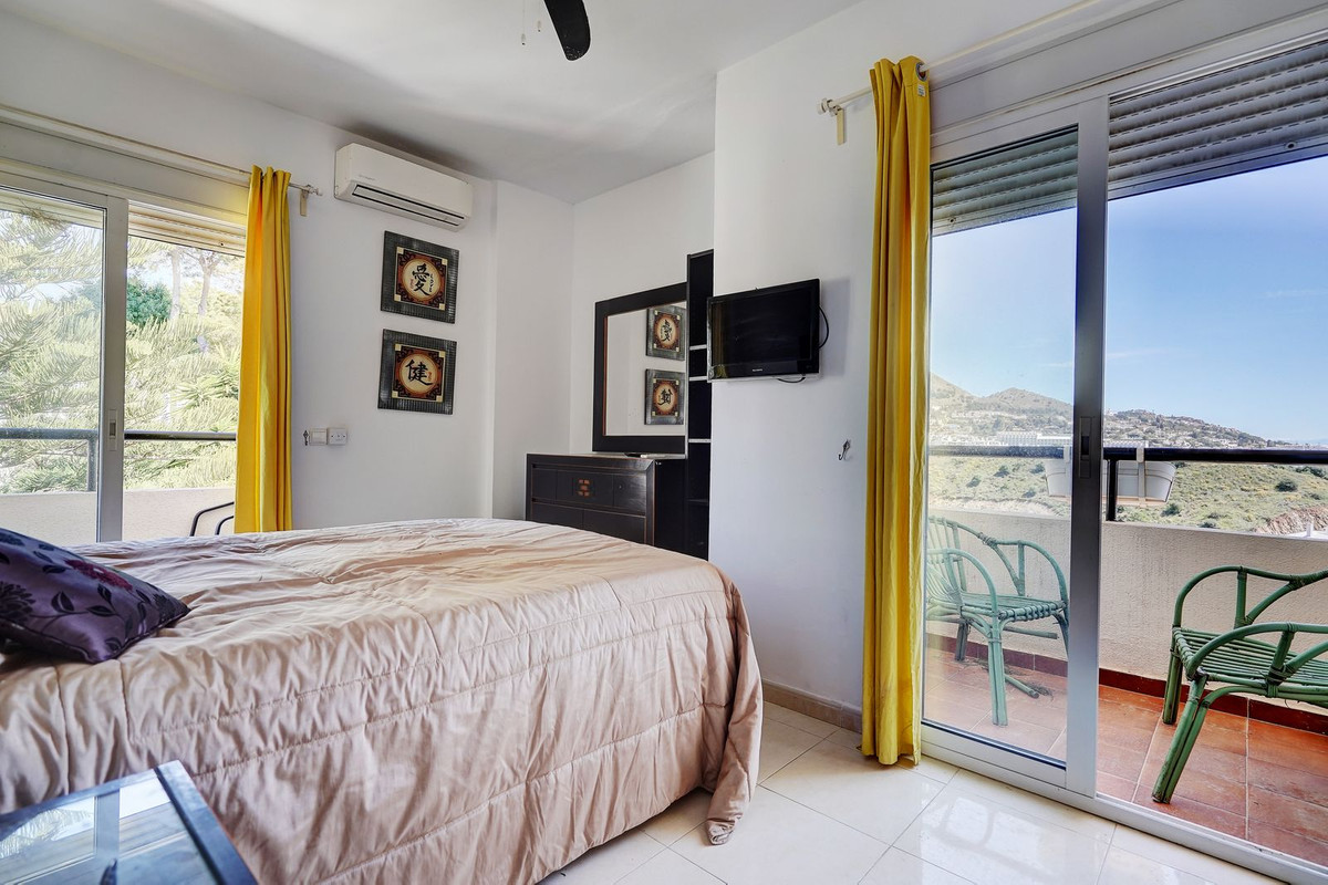 4 Bed Townhouse for sale in Torreblanca Costa Del Sol, Málaga, Spain