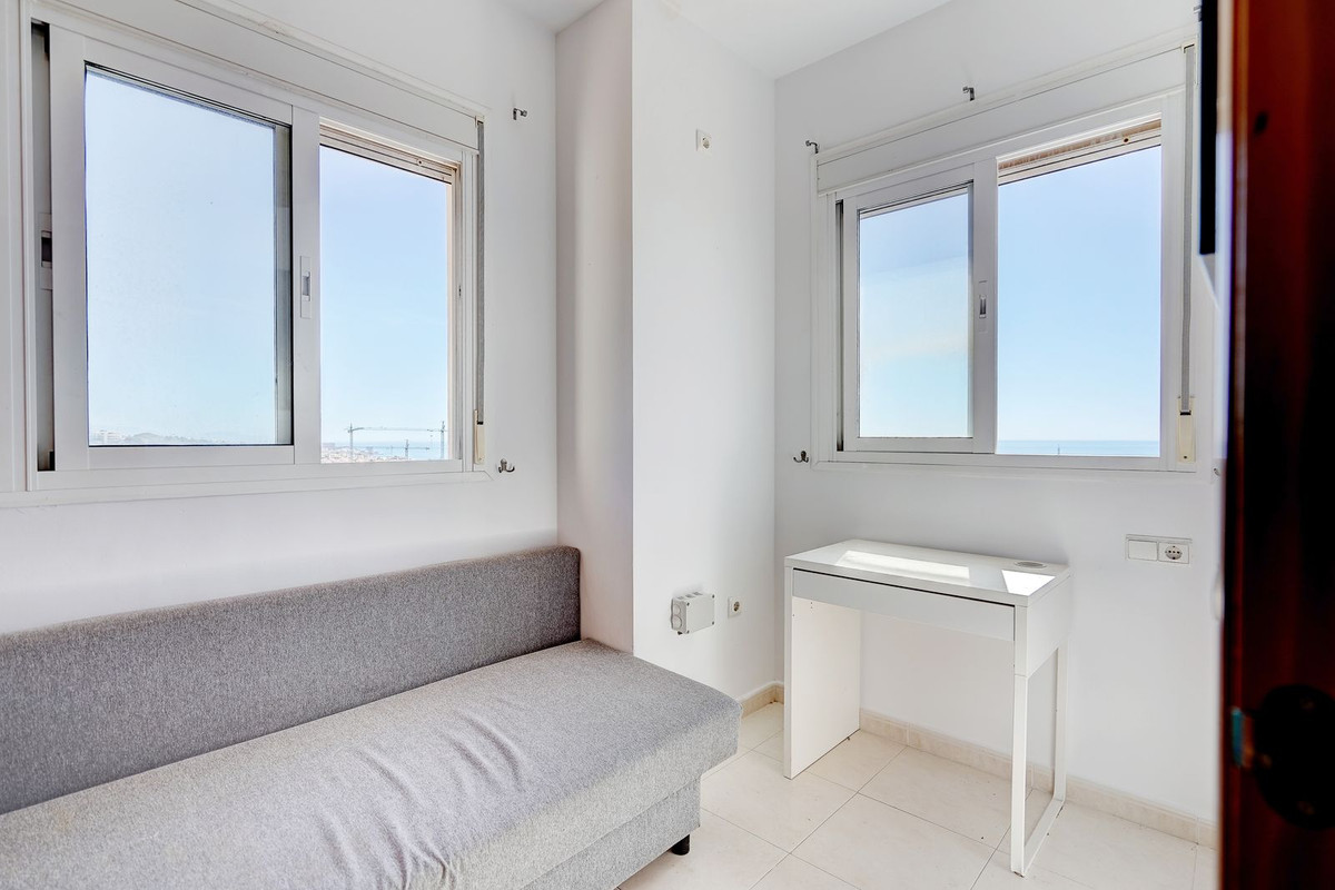 4 Bed Townhouse for sale in Torreblanca Costa Del Sol, Málaga, Spain