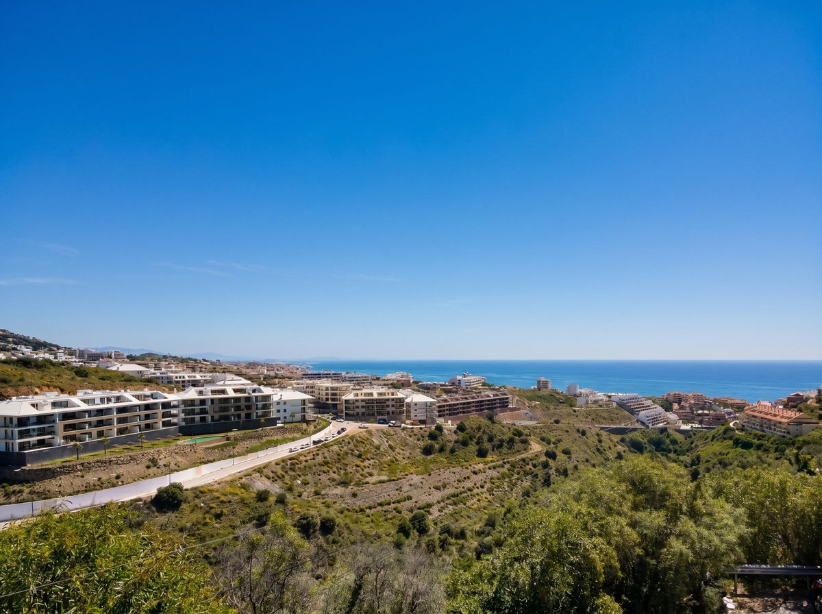4 Bed Townhouse for sale in Torreblanca Costa Del Sol, Málaga, Spain