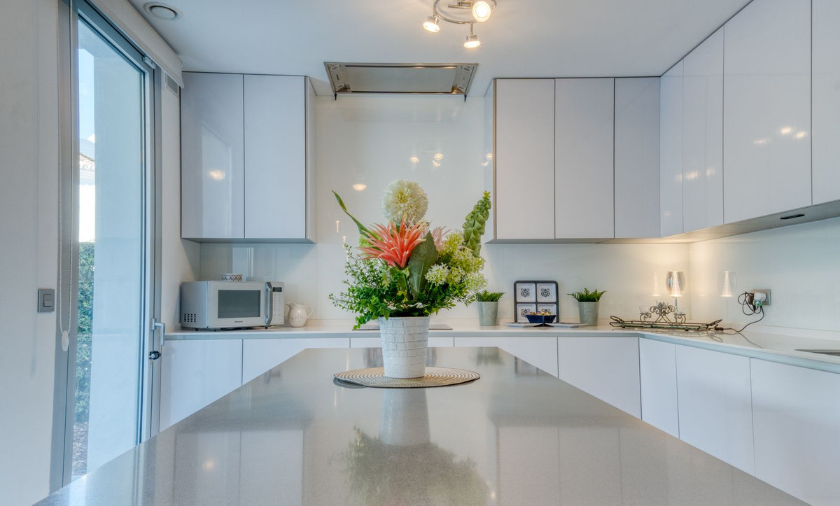 3 Bed Apartment for sale in Bel Air Costa Del Sol, Málaga, Spain
