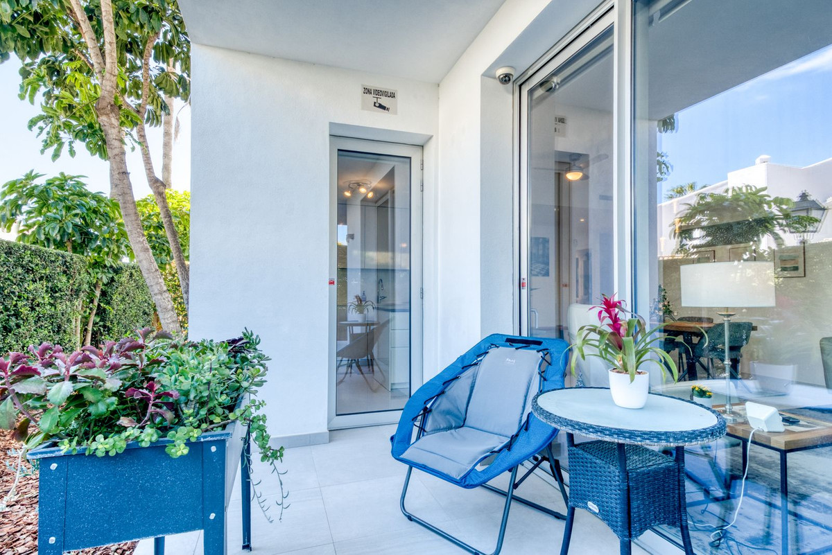 3 Bed Apartment for sale in Bel Air Costa Del Sol, Málaga, Spain
