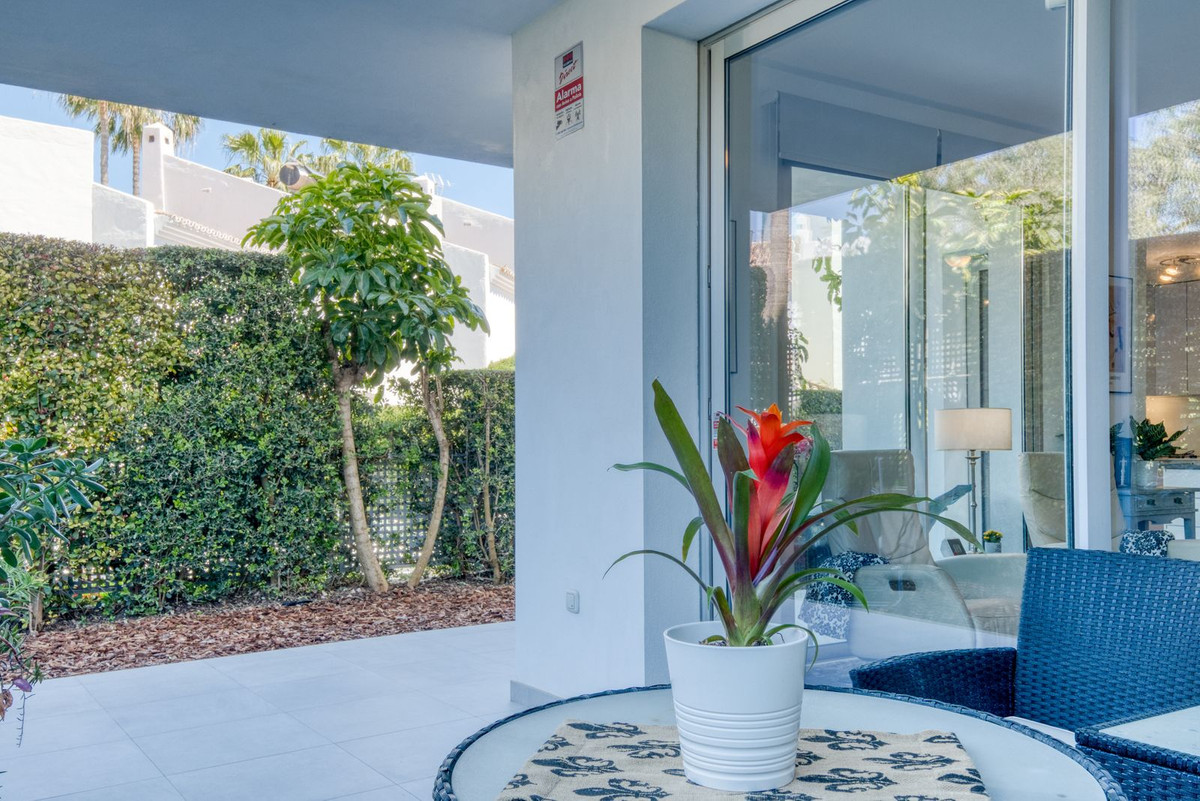 3 Bed Apartment for sale in Bel Air Costa Del Sol, Málaga, Spain