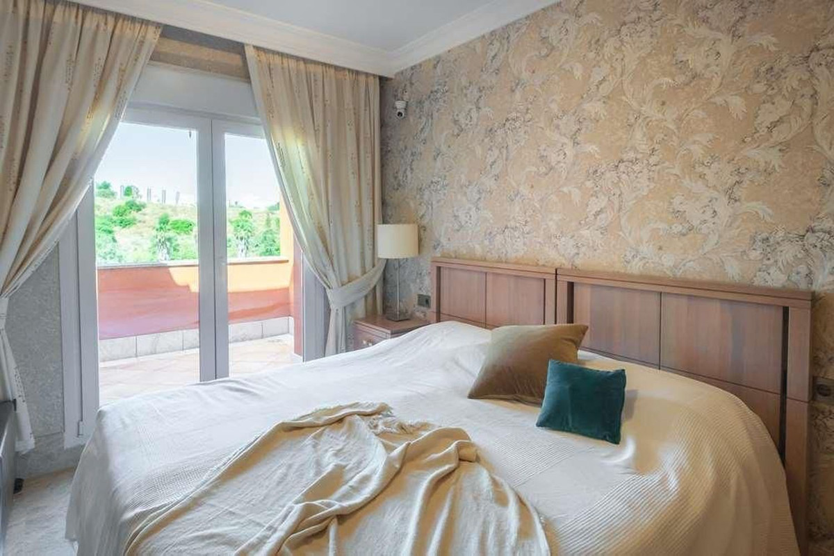 Se vende Villa - Chalet de 3 dormitorios en Costa Del Sol, Málaga, España