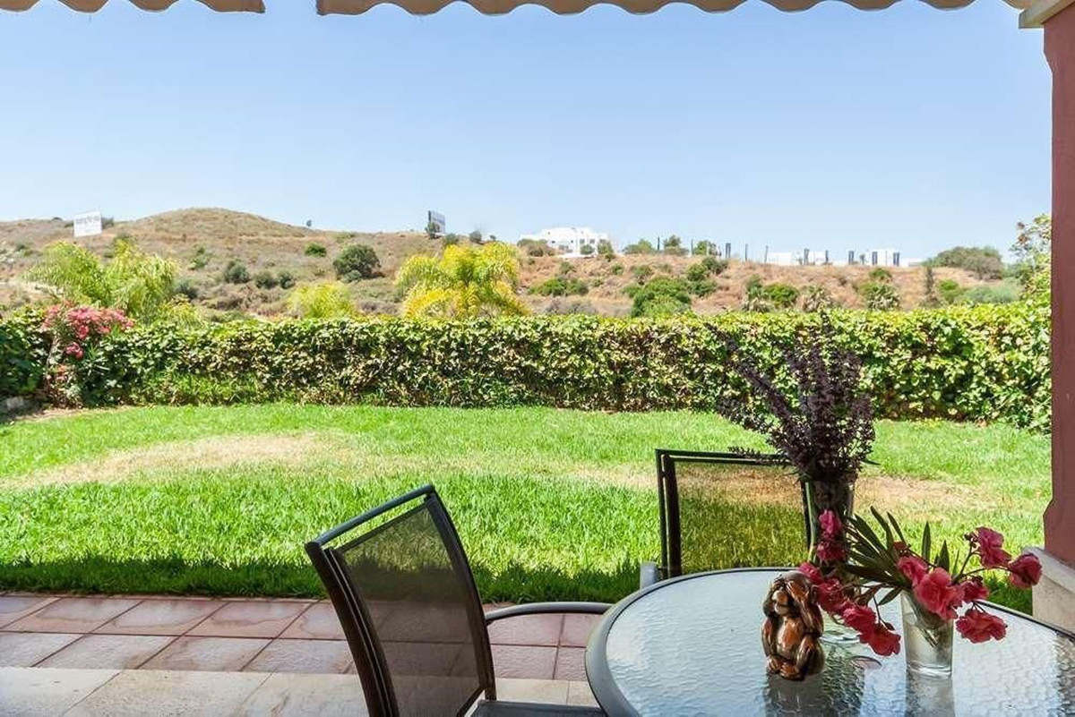 Se vende Villa - Chalet de 3 dormitorios en Costa Del Sol, Málaga, España