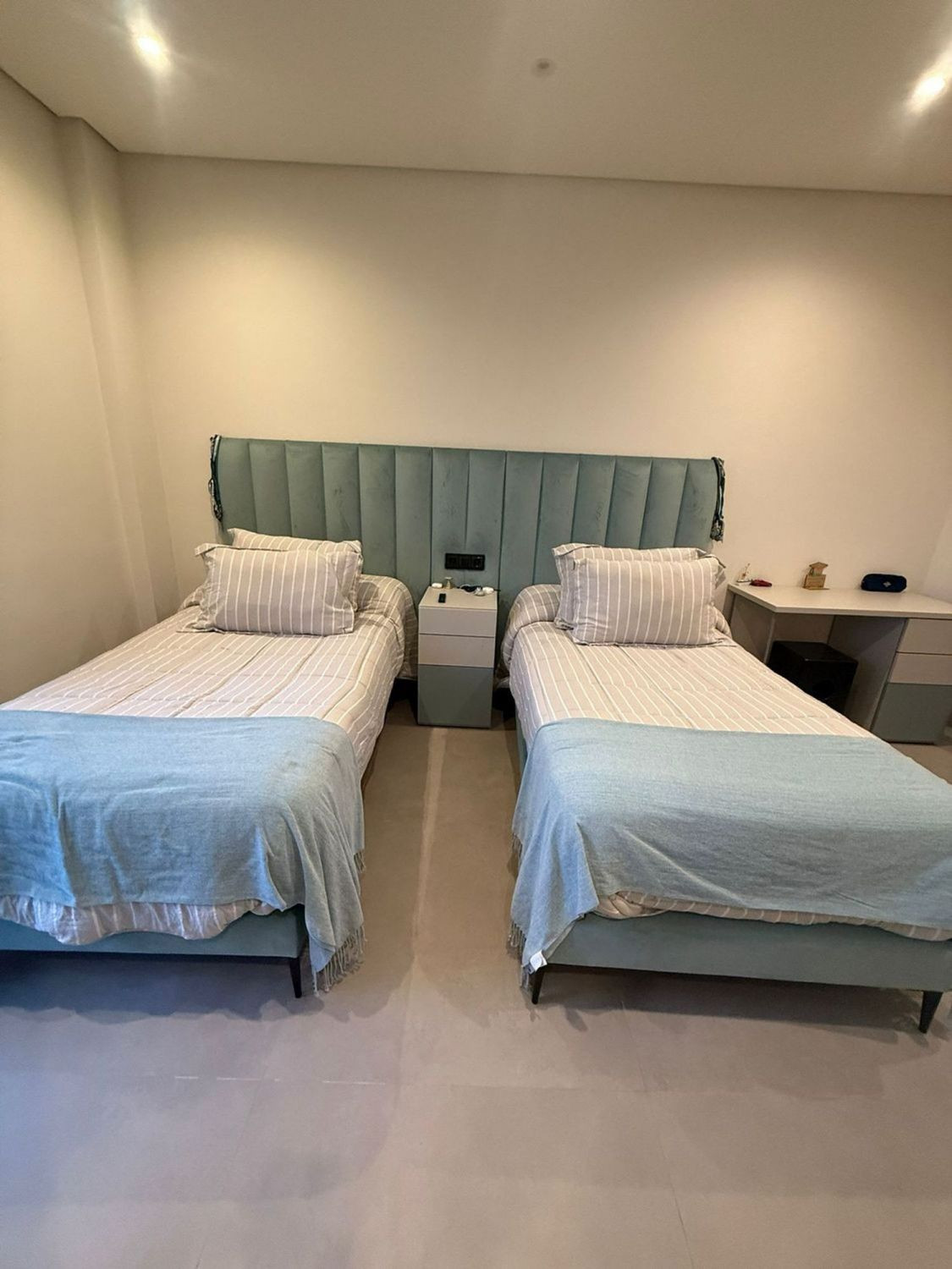 4 Bed Townhouse for sale in La Línea Costa Del Sol, Cádiz, Spain