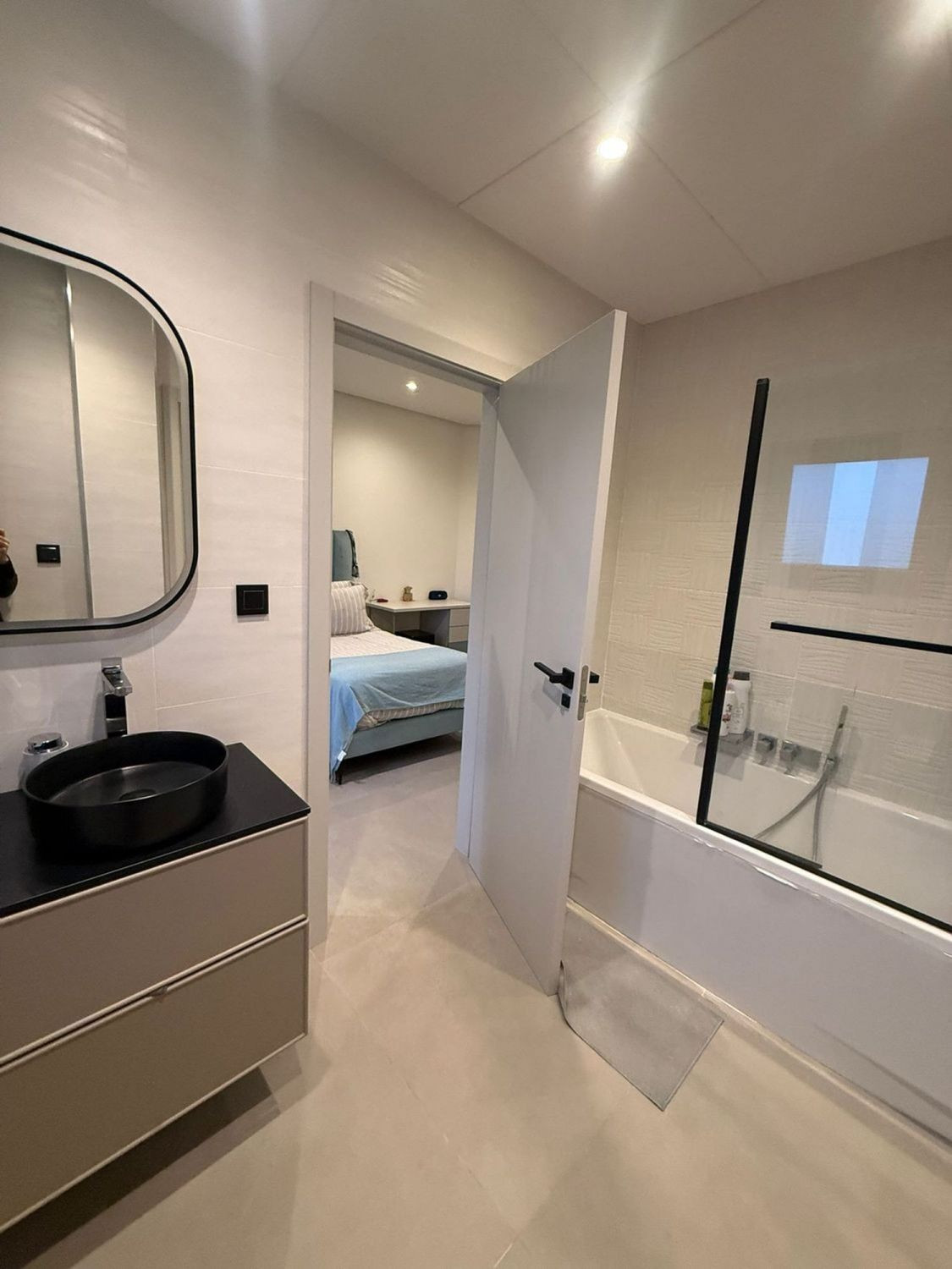 4 Bed Townhouse for sale in La Línea Costa Del Sol, Cádiz, Spain