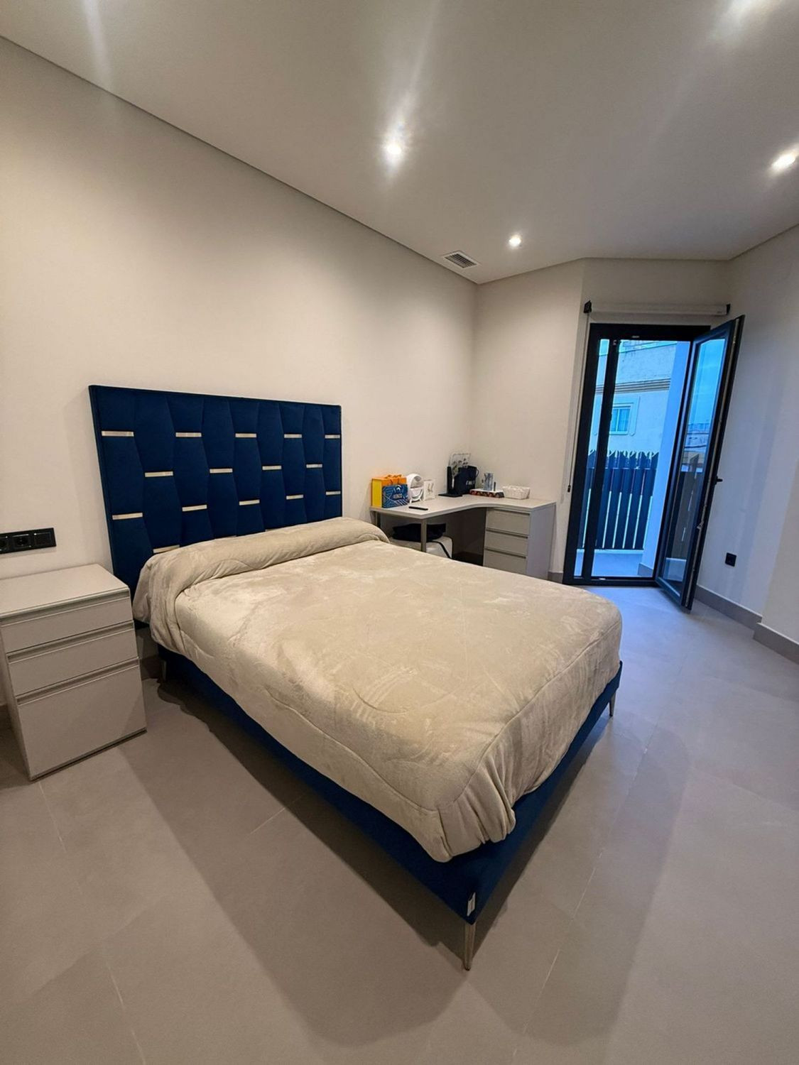 4 Bed Townhouse for sale in La Línea Costa Del Sol, Cádiz, Spain