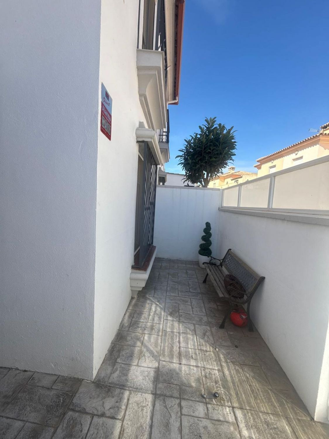 Se vende Adosada de 3 dormitorios en Costa Del Sol, Cadiz, España