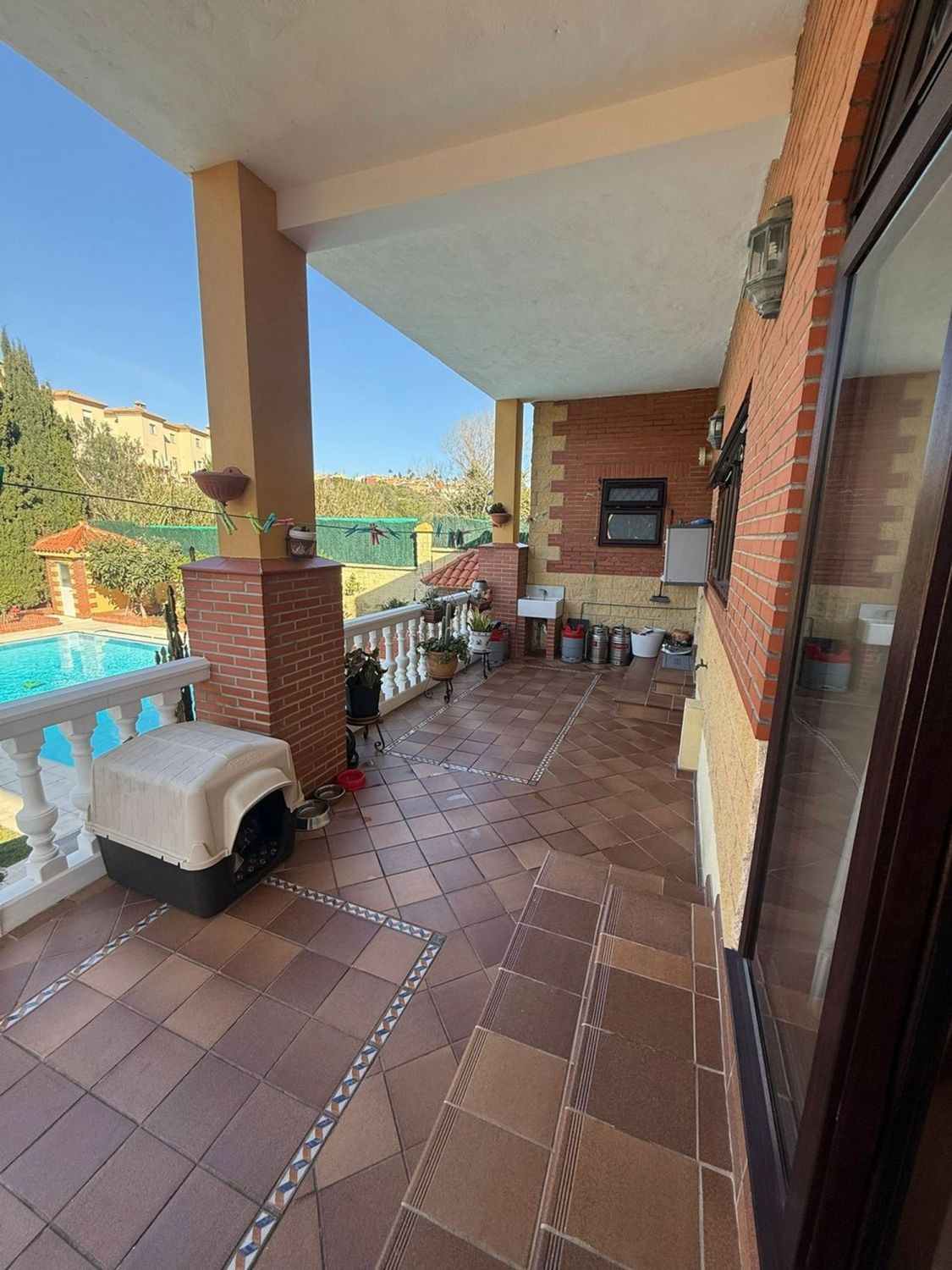 Se vende Villa - Chalet de 3 dormitorios en Costa Del Sol, Cadiz, España
