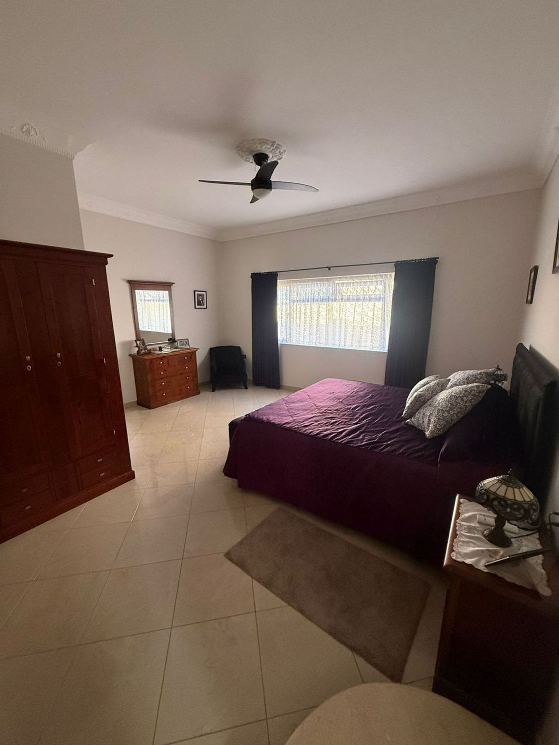 Se vende Villa - Chalet de 3 dormitorios en Costa Del Sol, Cadiz, España