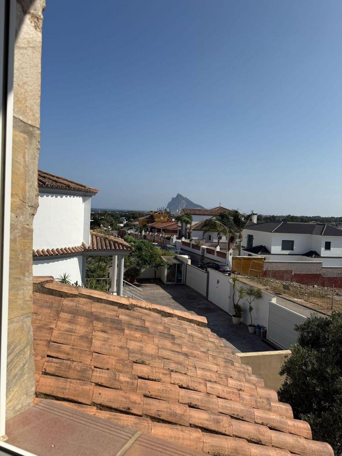 Se vende Villa - Chalet de 4 dormitorios en Costa Del Sol, Cadiz, España