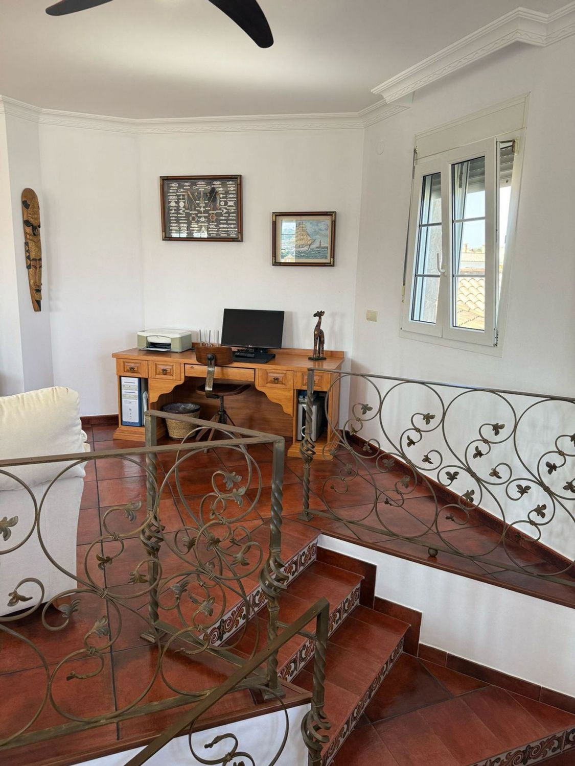 Se vende Villa - Chalet de 4 dormitorios en Costa Del Sol, Cadiz, España