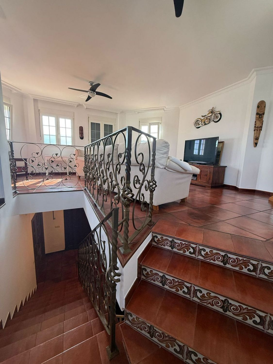 Se vende Villa - Chalet de 4 dormitorios en Costa Del Sol, Cadiz, España