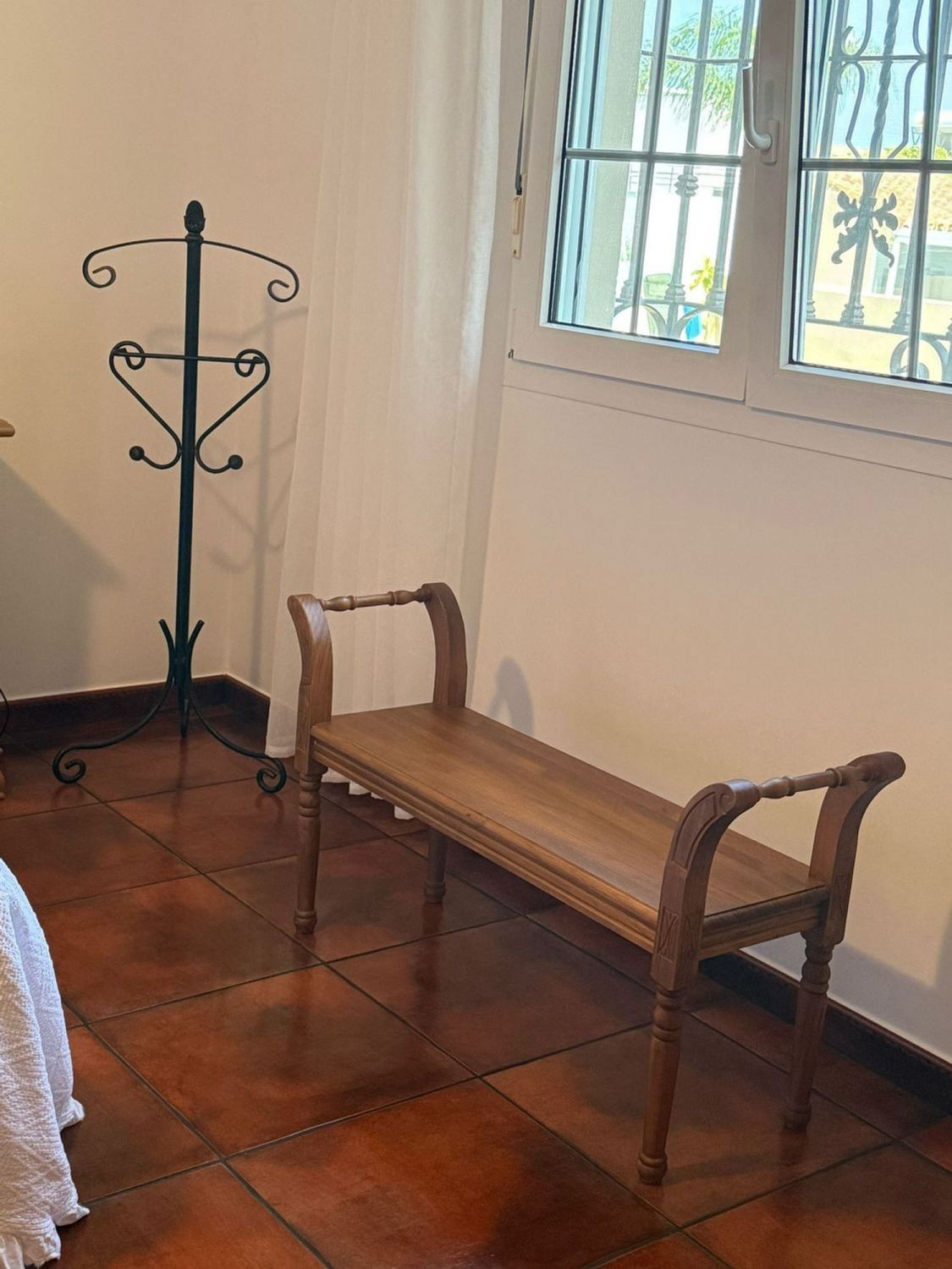 Se vende Villa - Chalet de 4 dormitorios en Costa Del Sol, Cadiz, España