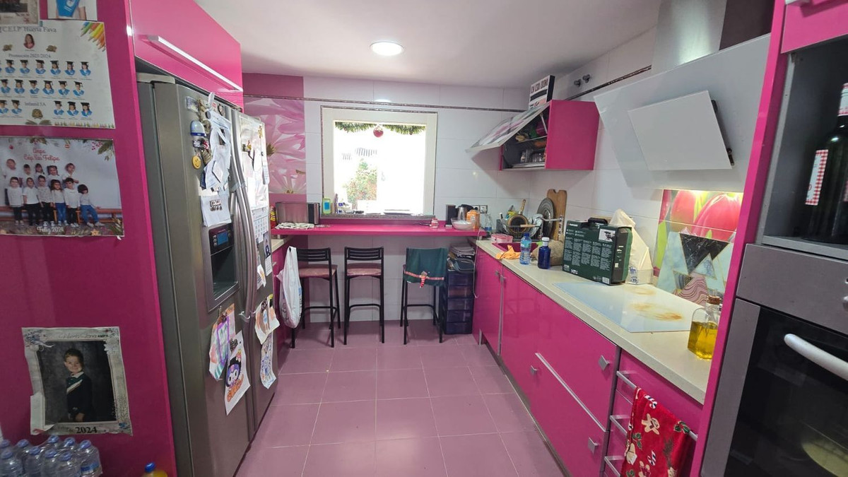 Se vende Adosada de 3 dormitorios en Costa Del Sol, Cadiz, España