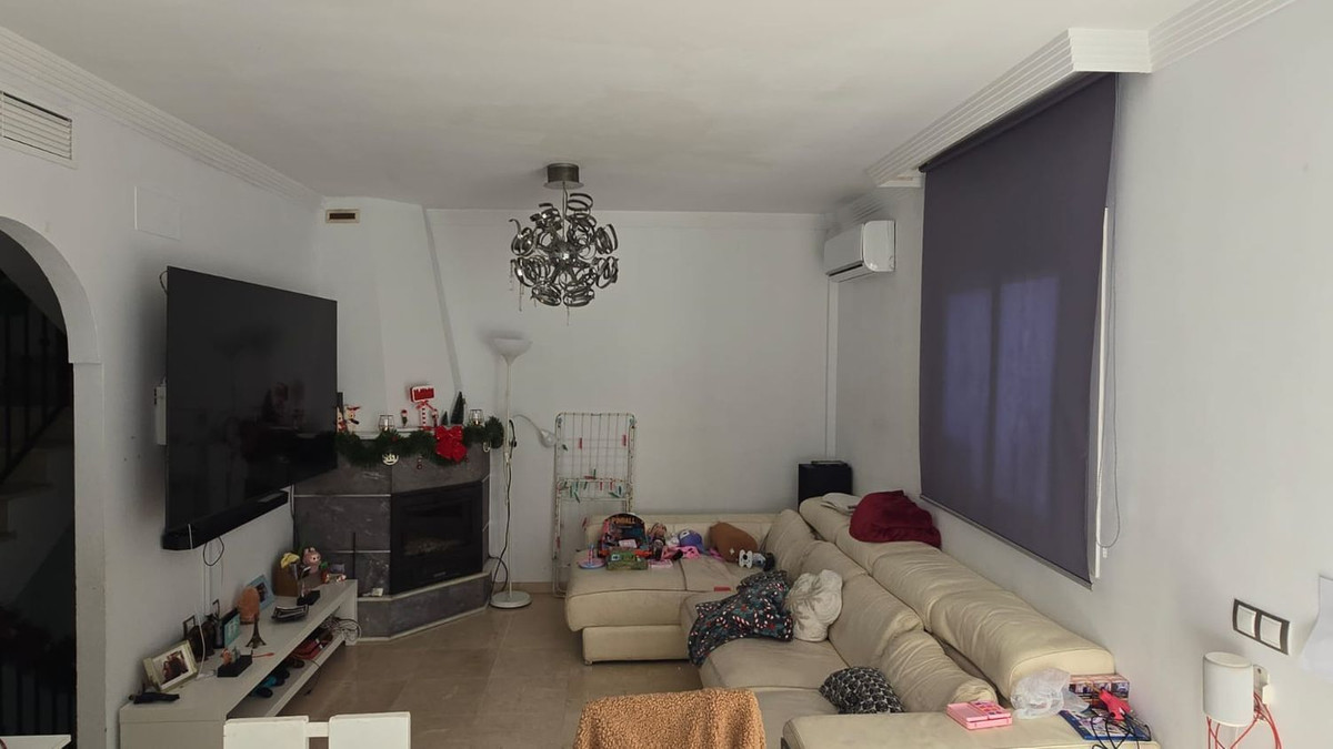 Se vende Adosada de 3 dormitorios en Costa Del Sol, Cadiz, España