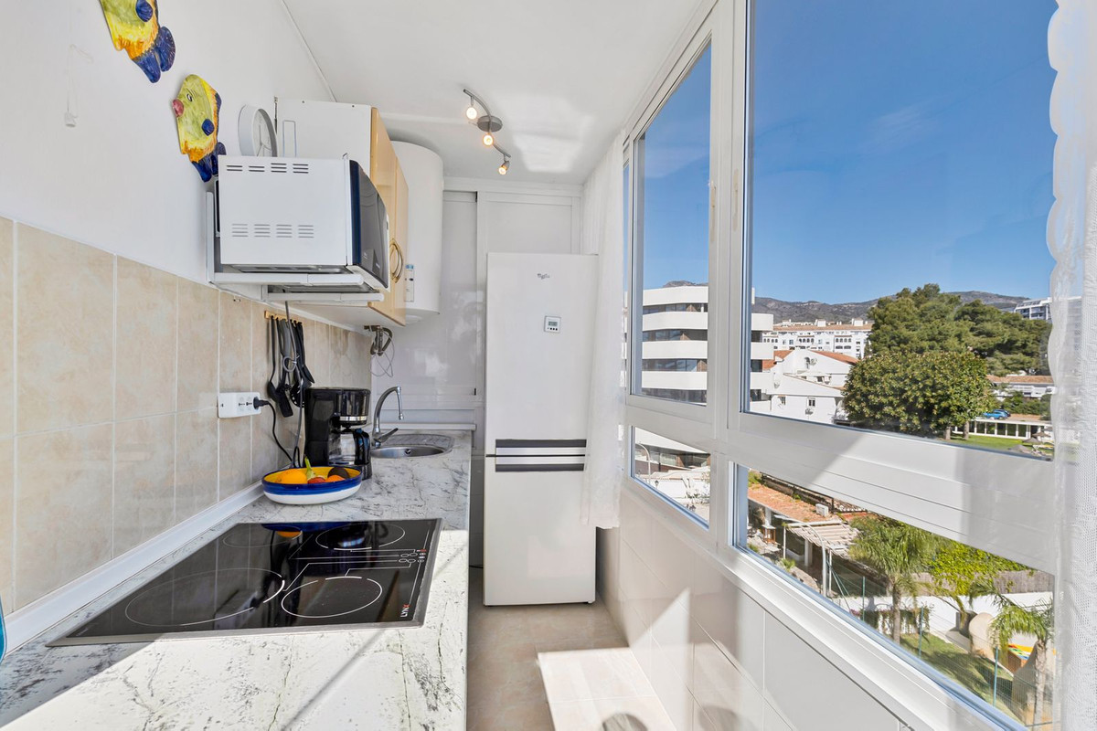 Se vende Apartamento Planta Media de 1 dormitorios en Costa Del Sol, Málaga, España