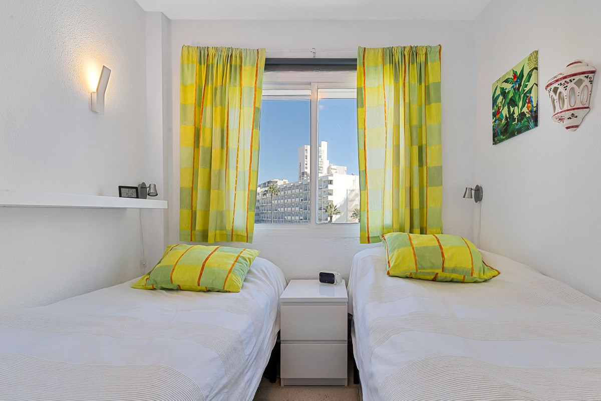 Se vende Apartamento Planta Media de 1 dormitorios en Costa Del Sol, Málaga, España