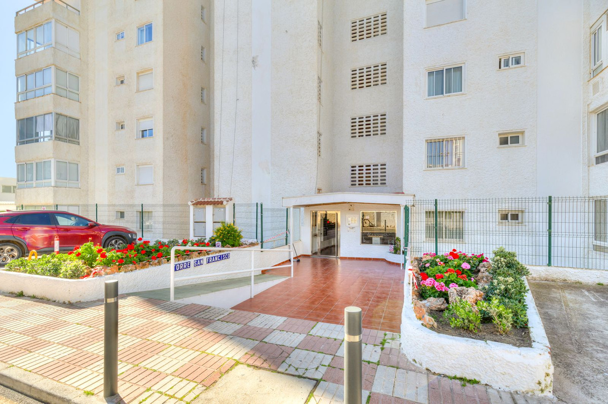 Se vende Apartamento Planta Media de 1 dormitorios en Costa Del Sol, Málaga, España