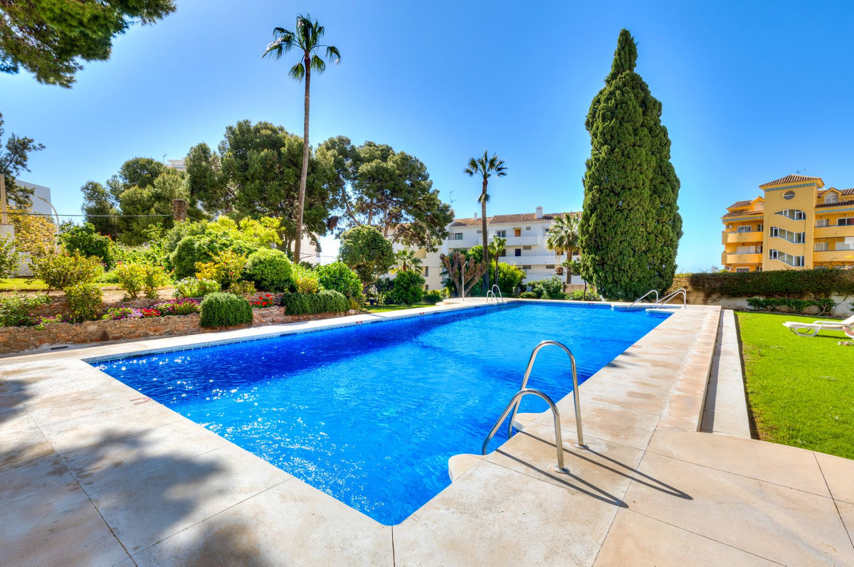 Se vende Apartamento Planta Media de 1 dormitorios en Costa Del Sol, Málaga, España