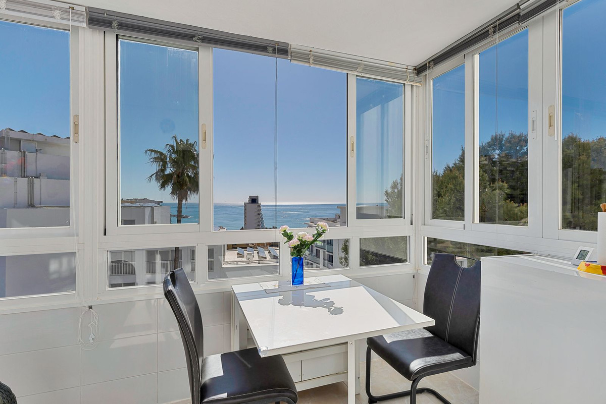 Se vende Apartamento Planta Media de 1 dormitorios en Costa Del Sol, Málaga, España