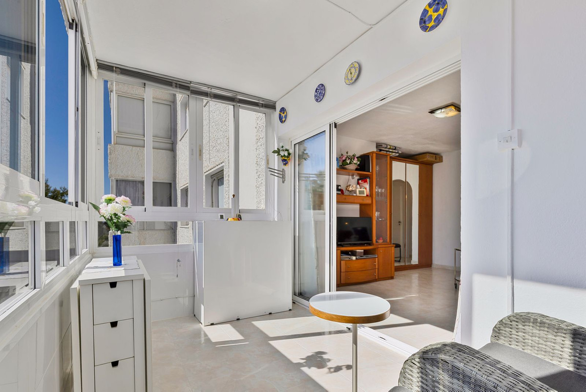 Se vende Apartamento Planta Media de 1 dormitorios en Costa Del Sol, Málaga, España