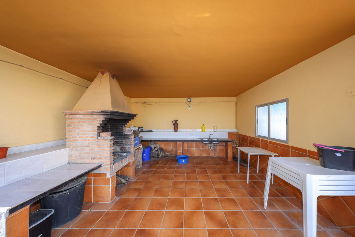 3 Bed Townhouse for sale in Alora Costa Del Sol, Málaga, Spain