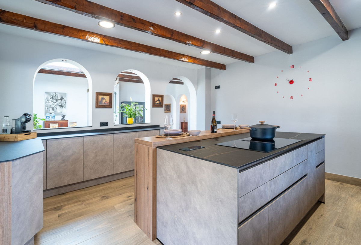 3 Bed Townhouse for sale in Mijas Costa Del Sol, Málaga, Spain