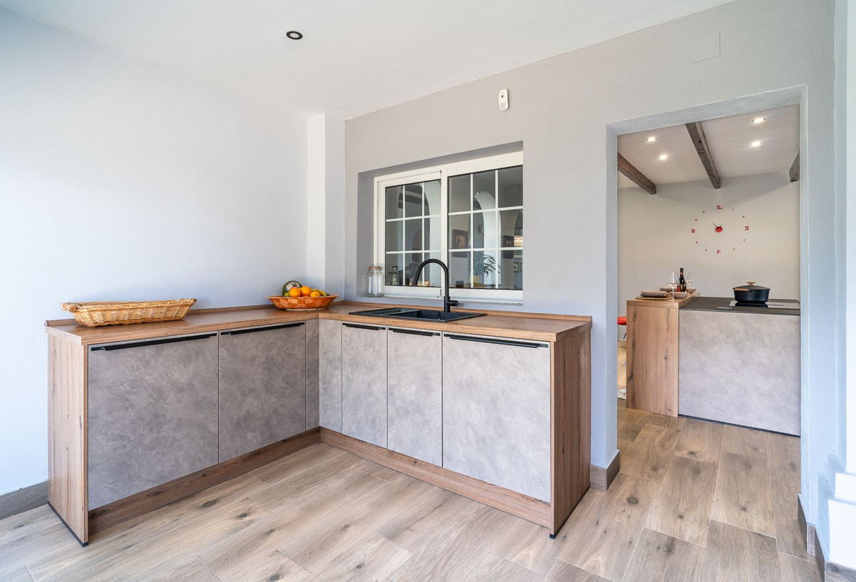 3 Bed Townhouse for sale in Mijas Costa Del Sol, Málaga, Spain