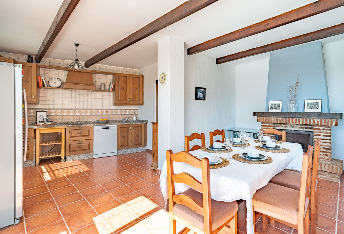 3 Bed Townhouse for sale in Mijas Costa Del Sol, Málaga, Spain
