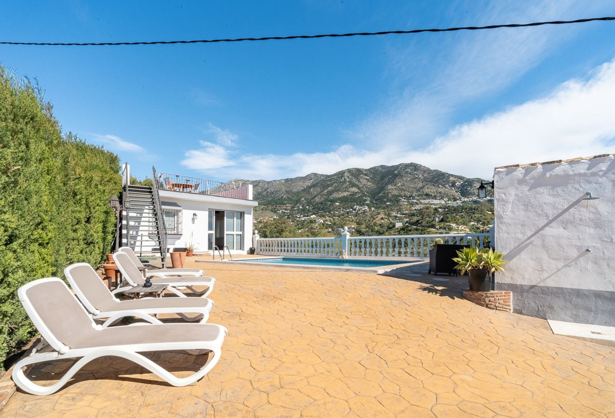 3 Bed Townhouse for sale in Mijas Costa Del Sol, Málaga, Spain