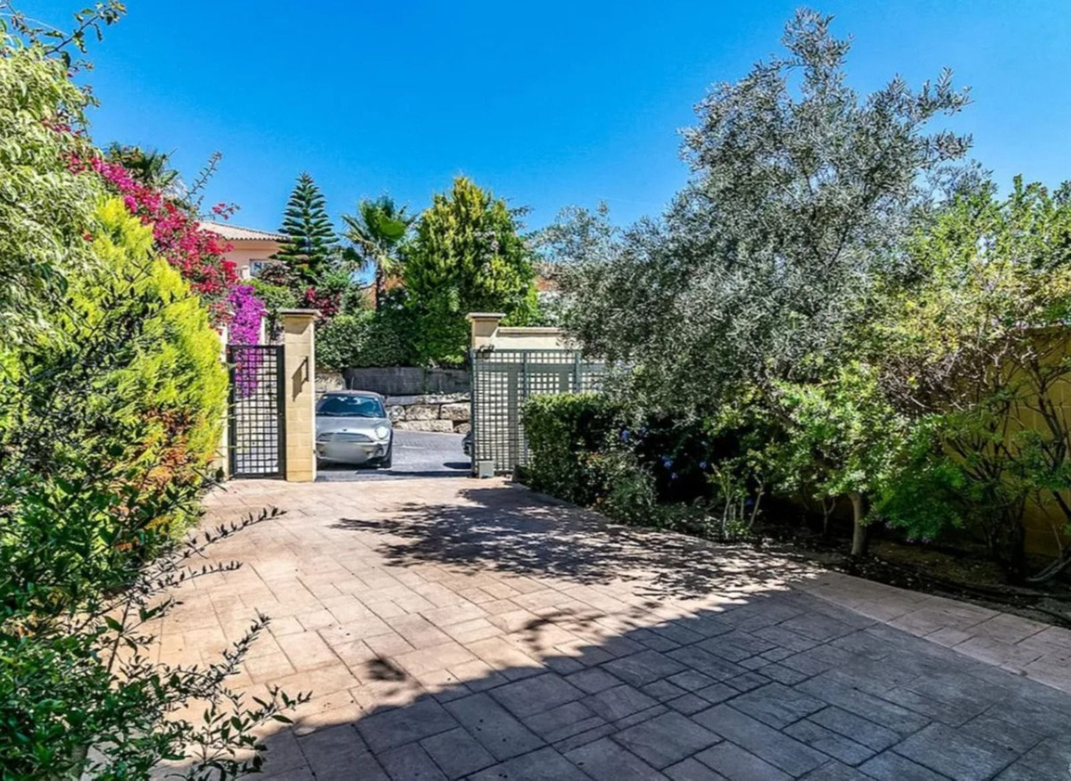 4 Bed Townhouse for sale in Riviera Del Sol Costa Del Sol, Málaga, Spain