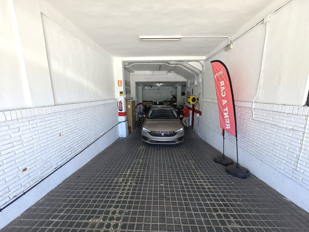 1 Bed Commercial unit for sale in San Pedro De Alcántara Costa Del Sol, Málaga, Spain