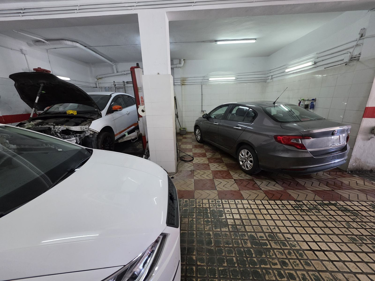 1 Bed Commercial unit for sale in San Pedro De Alcántara Costa Del Sol, Málaga, Spain