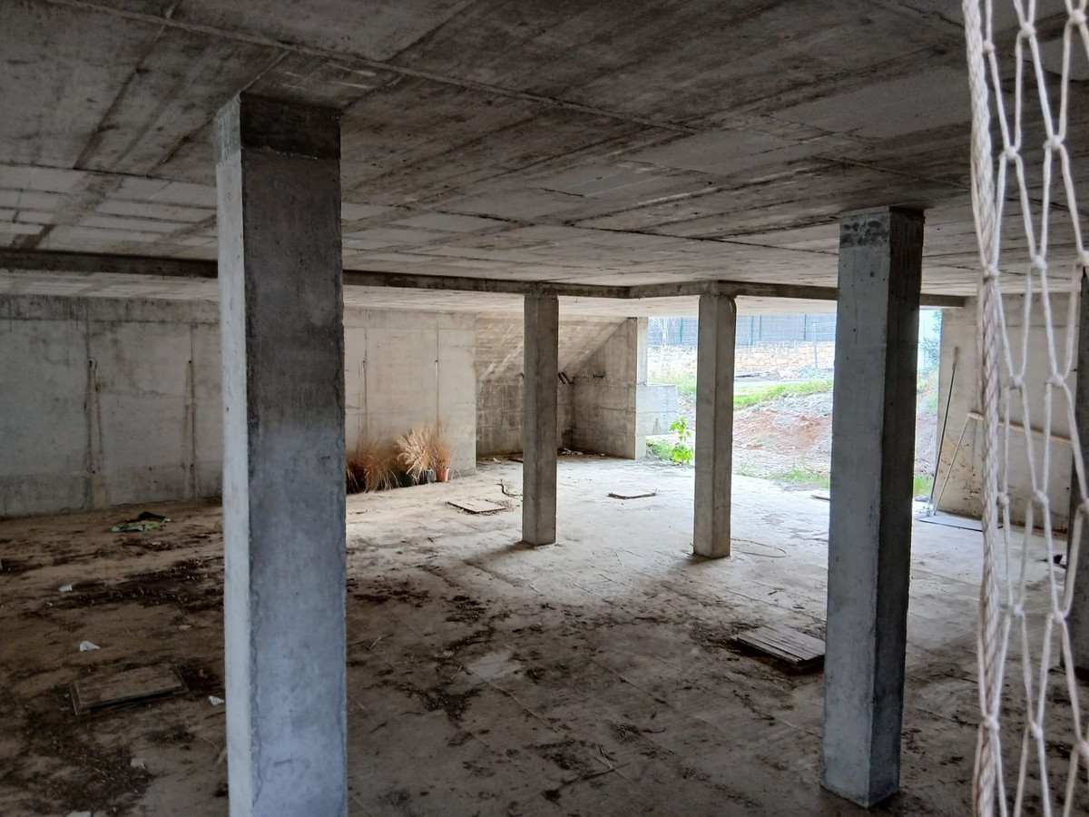 Plots for sale in Benahavís Costa Del Sol, Málaga, Spain