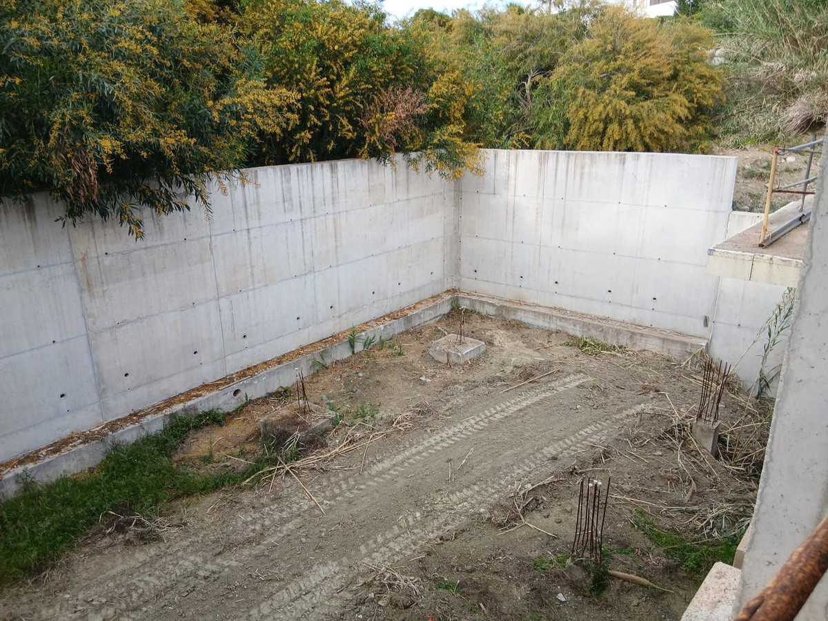 Plots for sale in Benahavís Costa Del Sol, Málaga, Spain