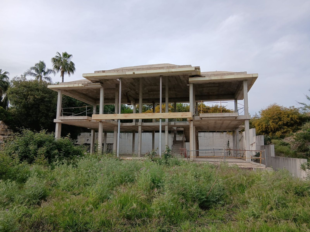 Plots for sale in Benahavís Costa Del Sol, Málaga, Spain