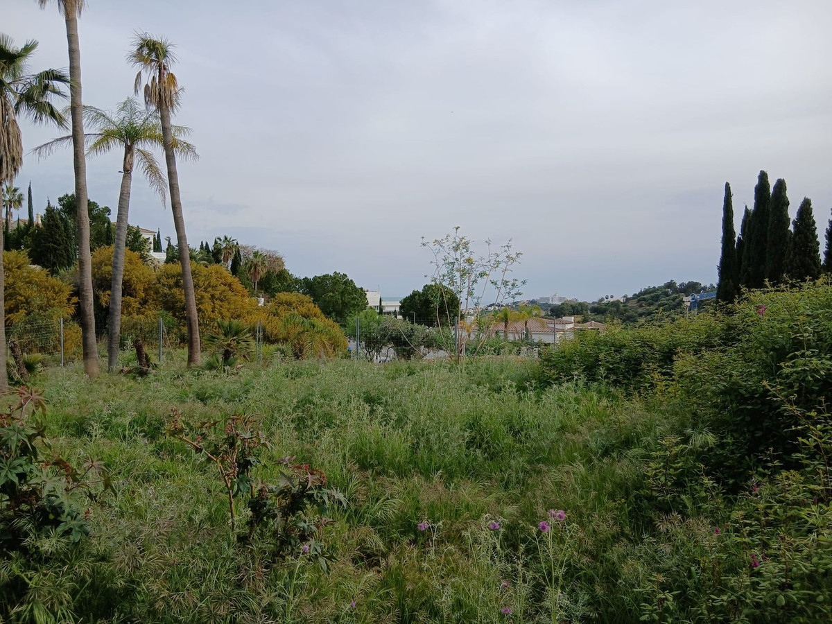 Plots for sale in Benahavís Costa Del Sol, Málaga, Spain