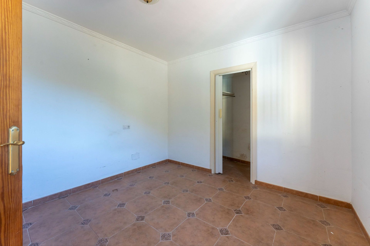 Se vende Finca - Cortijo de 2 dormitorios en Costa Del Sol, Málaga, España