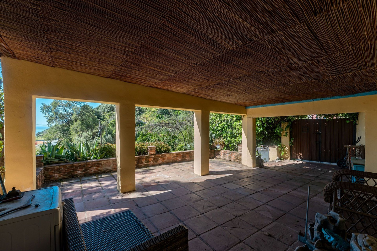 Se vende Finca - Cortijo de 2 dormitorios en Costa Del Sol, Málaga, España