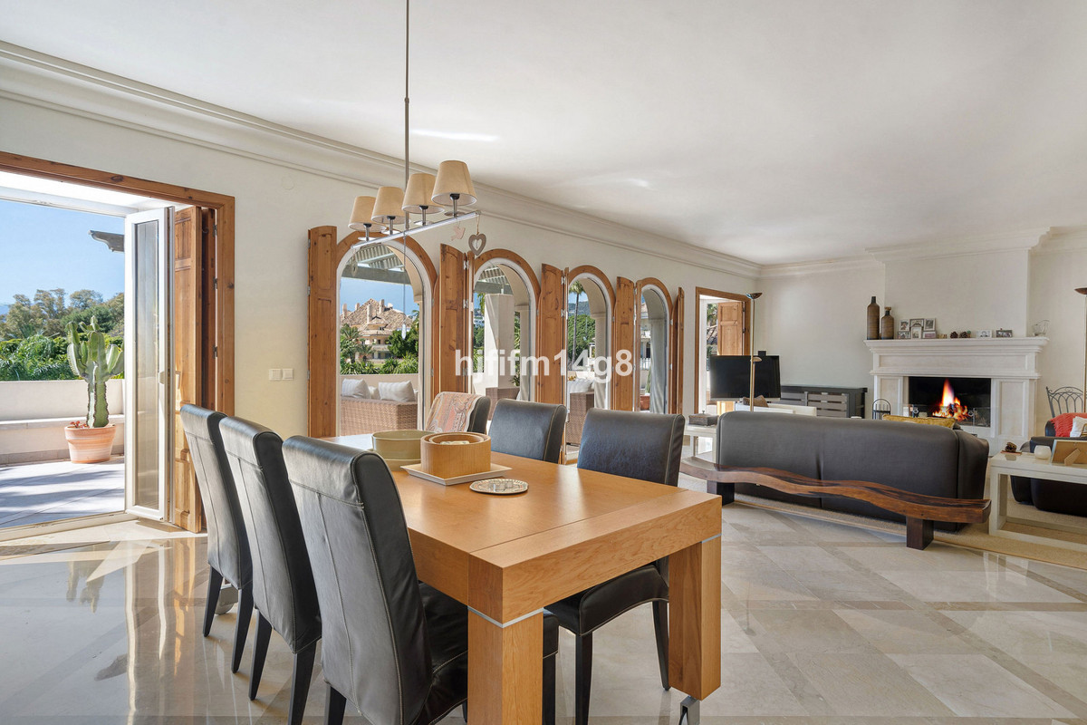 3 Bed Apartment for sale in Nueva Andalucía Costa Del Sol, Málaga, Spain