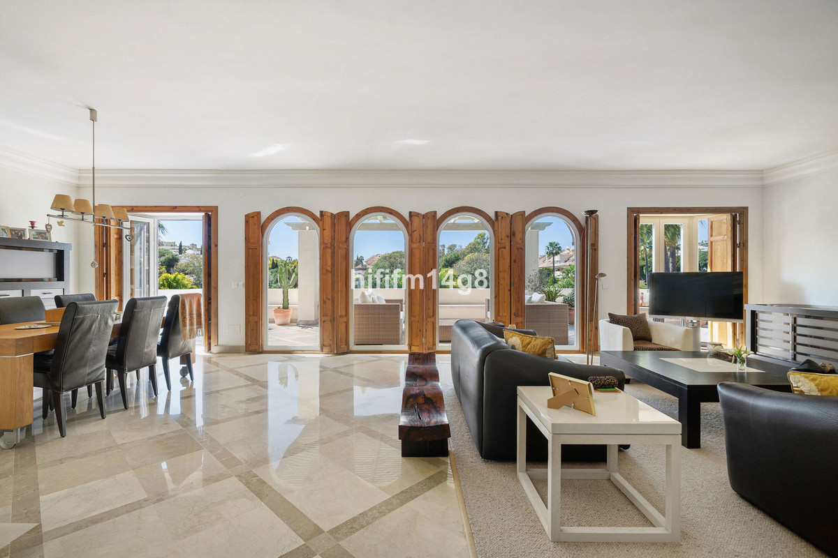 3 Bed Apartment for sale in Nueva Andalucía Costa Del Sol, Málaga, Spain