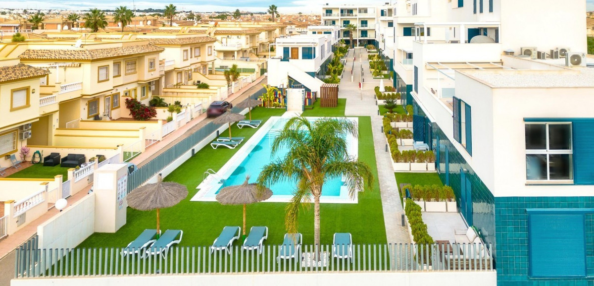 1 Bed Apartment for sale in Playa Flamenca Costa Blanca, Alicante, Spain