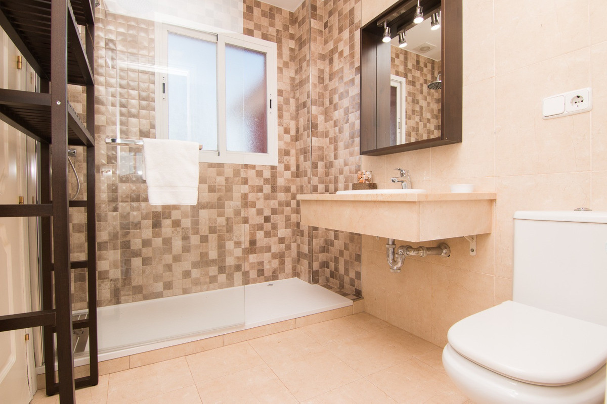 Se vende Apartamento Planta Media de 1 dormitorios en Costa Del Sol, Málaga, España