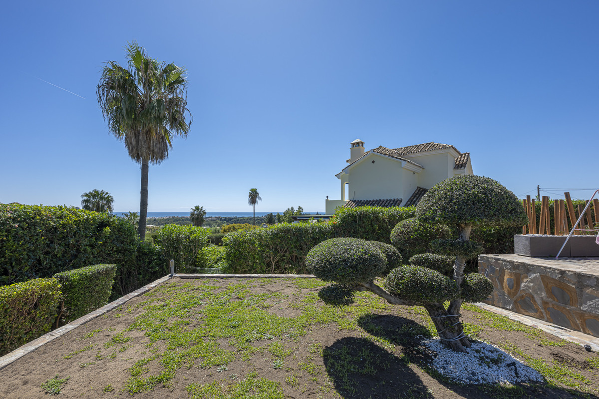 6 Bed Townhouse for sale in Estepona Costa Del Sol, Málaga, Spain