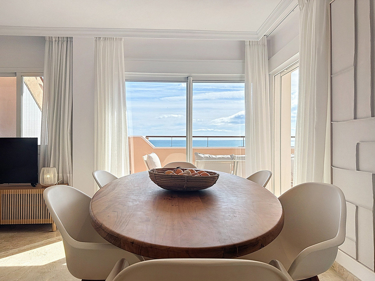 Se vende Ático de 2 dormitorios en Costa Del Sol, Málaga, España
