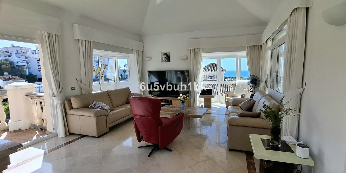 Se vende Villa - Chalet de 3 dormitorios en Costa Del Sol, Málaga, España