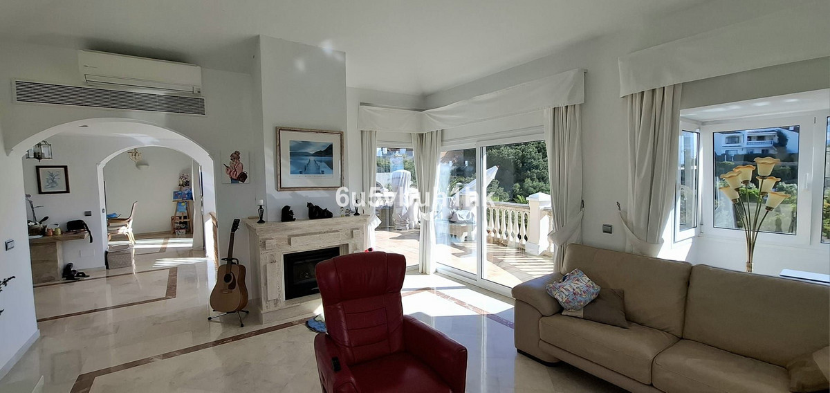 Se vende Villa - Chalet de 3 dormitorios en Costa Del Sol, Málaga, España