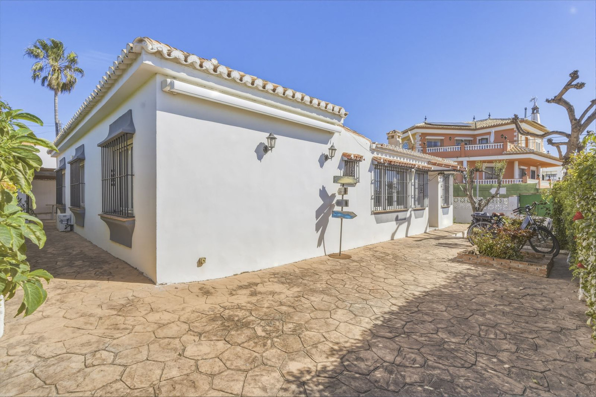 Se vende Bungalow de 3 dormitorios en Costa Del Sol, Málaga, España