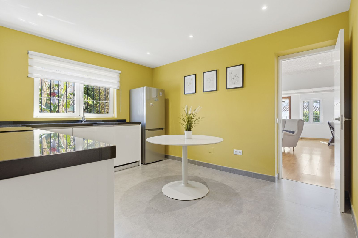Se vende Bungalow de 3 dormitorios en Costa Del Sol, Málaga, España